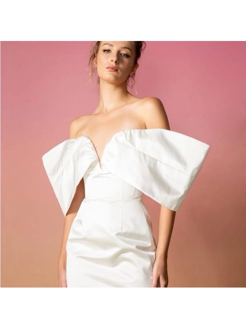 Strapless White Statement Bow Cocktail Dress